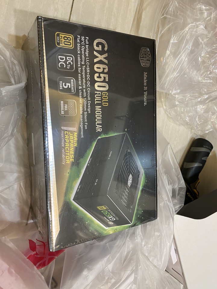 就像樂高一樣,中年男子組電腦組的不是PC,而是情懷
