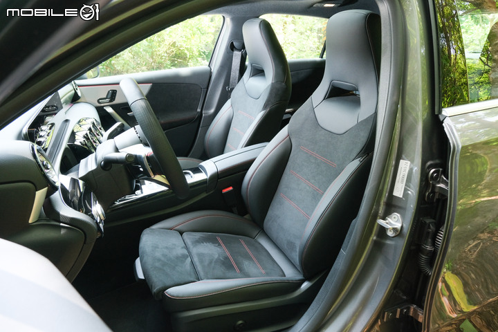Mercedes-Benz A/B-Class 小改款試駕|48V輕油電注入、科技指數更為升級!