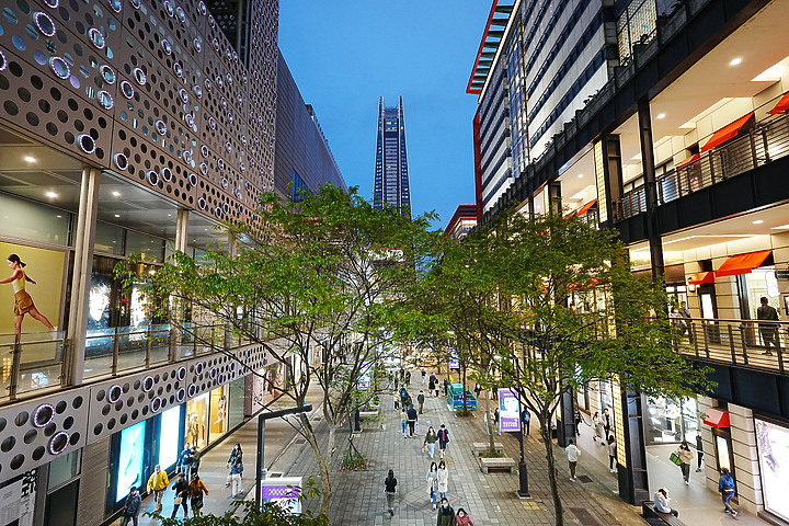 點我看大圖 Sigma 17mm f/4 DG DN Contemporary 評測報告|攝錄通吃 全能超廣角報到!