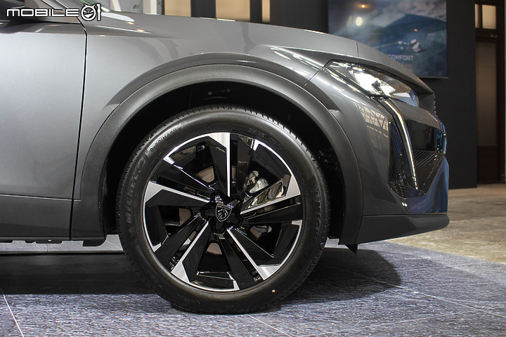 【採訪】Peugeot 408 先行預賞,採Allure、GT雙車型設定、預計六月底正式上市!