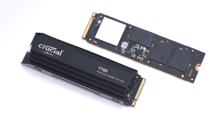 搶先體驗單條 12GB/s 的怪物，Micron Crucial T700 2TB，PCIe Gen5 x4 SSD