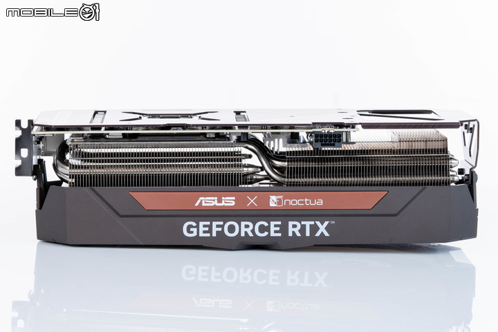 ASUS GeForce RTX 4080 Noctua OC Edition 顯示卡開箱實測 以驚人 4.3 Slot 身形達成冷靜高效能表現