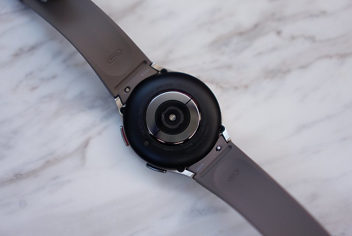 Galaxy Watch5 Pro智慧手錶|Wear OS擴充性佳 完整健康功能時時陪伴你