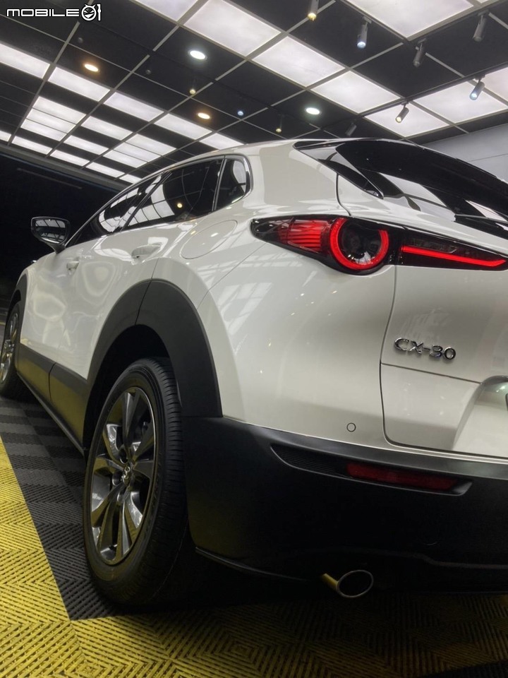 [開箱]2023年式Mazda CX-30 20S Signature (不專業開箱)