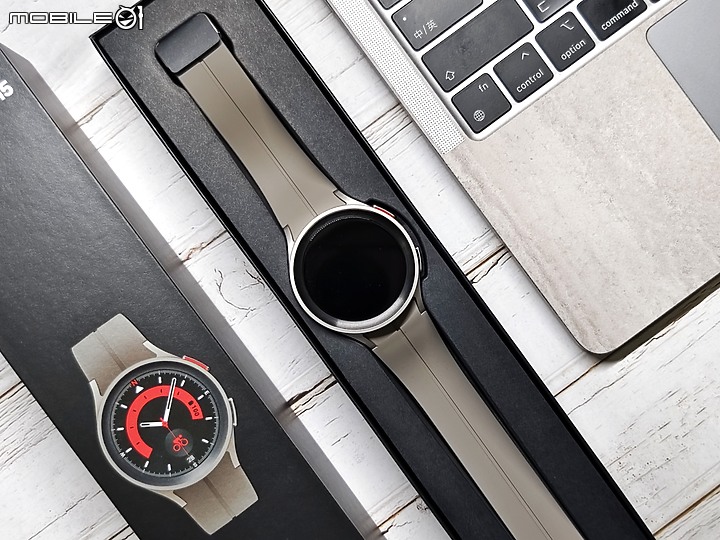Samsung Galaxy Watch 5 Pro 智慧手錶開箱 – 全方位的健康監測，最好的 Android 手錶