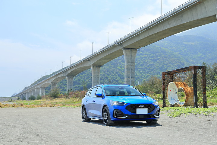 點我看大圖 (映像旅行) 隨心所向、山海隨行in台東高雄 feat. Ford Focus Wagon ST-Line Vignale