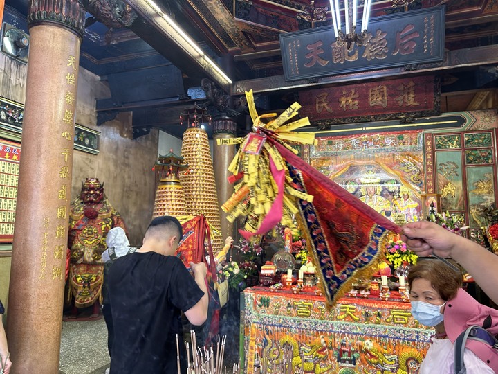 騎 到 溪 州 迓 大 甲 媽