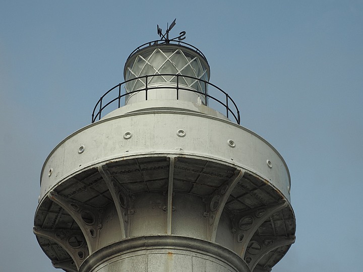 鵝鑾鼻燈塔、社頂公園、恆春城【四座城門、猴洞山、廣寧宮、天后宮、阿嘉的家】，還有特色河豚料理 — 「斯卡羅」場景【1867年羅妹號事件】 — 恆春半島歷史場景旅程之一