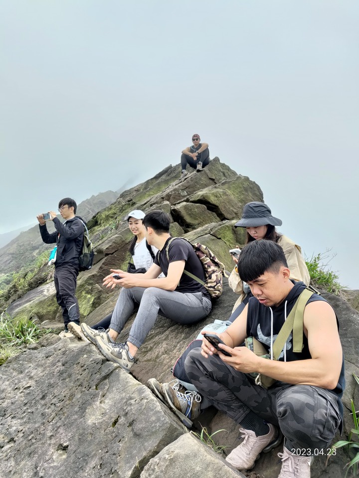 雲霧圍繞的劍龍稜初體驗