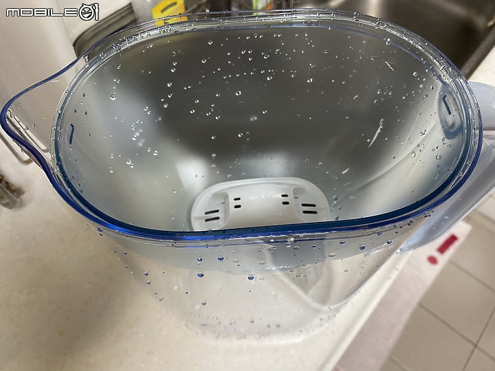 點我看大圖 BRITA ecoStyle環保純淨濾水壺用芯過濾全家喝的每一滴水~簡單喝水也可以很安心