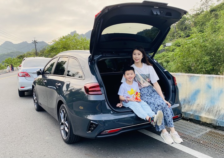 點我看大圖 型男好爸爸專車,Kia Ceed Sportswagon熱血旅行車開箱