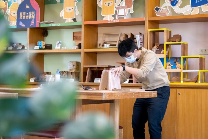 臺南家具產業博物館│從展覽、收藏、DIY課程感受歷史脈絡