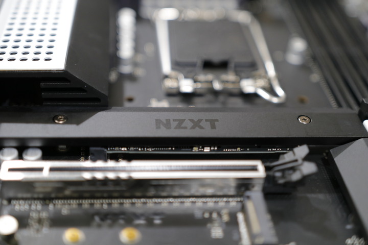 裝機回顧：2022年。NZXT 那個有點潮但 也只是有點潮的牌子。