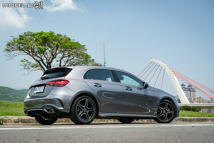 Mercedes-Benz A/B-Class 小改款試駕|48V輕油電注入、科技指數更為升級!