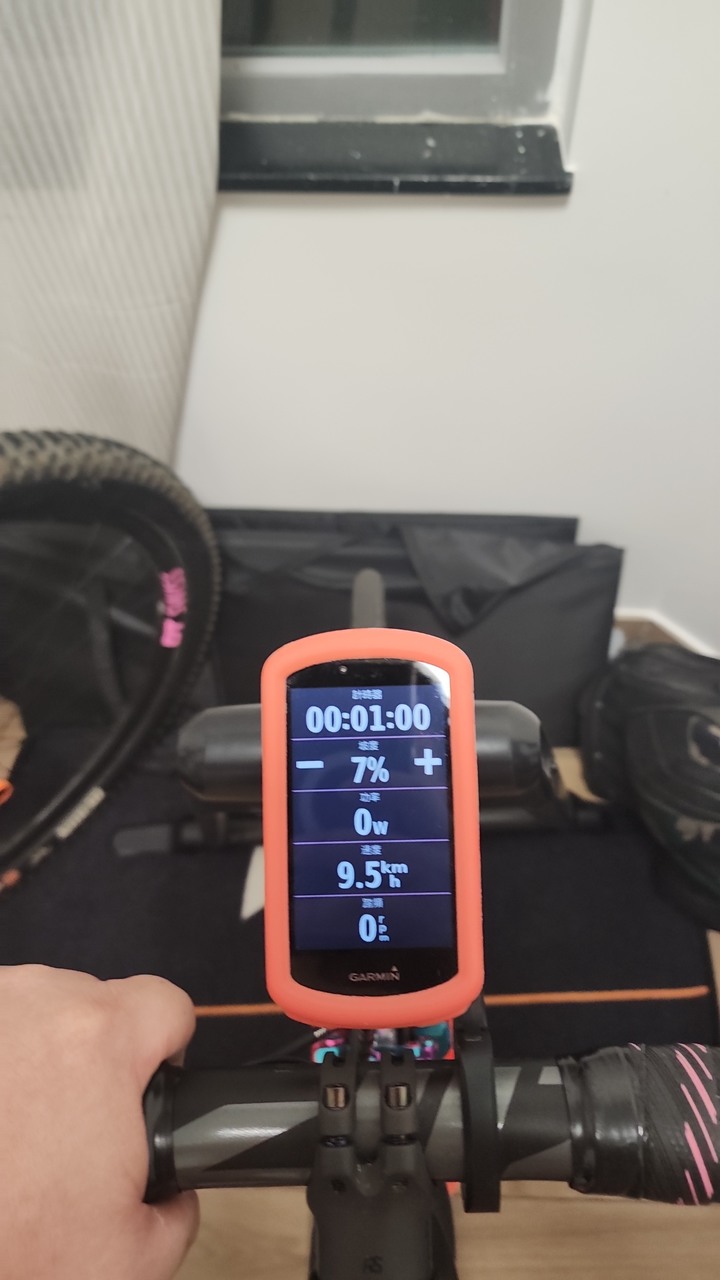 wahoo kickr rollr 入手了