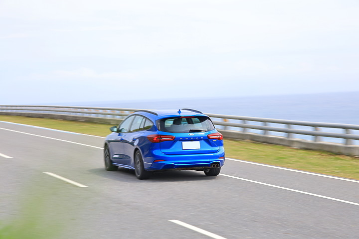 點我看大圖 (映像旅行) 隨心所向、山海隨行in台東高雄 feat. Ford Focus Wagon ST-Line Vignale