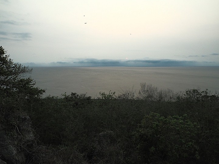 關山夕照、看海美術館、旭海大草原、車城福安宮,外掛林邊食午日式串燒 — 山海美景大集合 — 恆春半島歷史場景之旅(三)