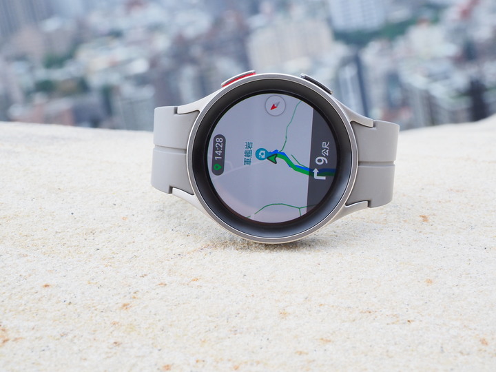 三星 Galaxy Watch5 Pro 不僅能隨時了解身體狀況 更是伴你戶外運動的好夥伴