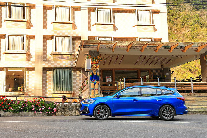 點我看大圖 (映像旅行) 隨心所向、山海隨行in台東高雄 feat. Ford Focus Wagon ST-Line Vignale