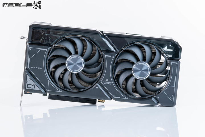 ASUS GeForce RTX 4070 Dual 顯示卡開箱實測 散熱造型雙重升級的效能小巨人