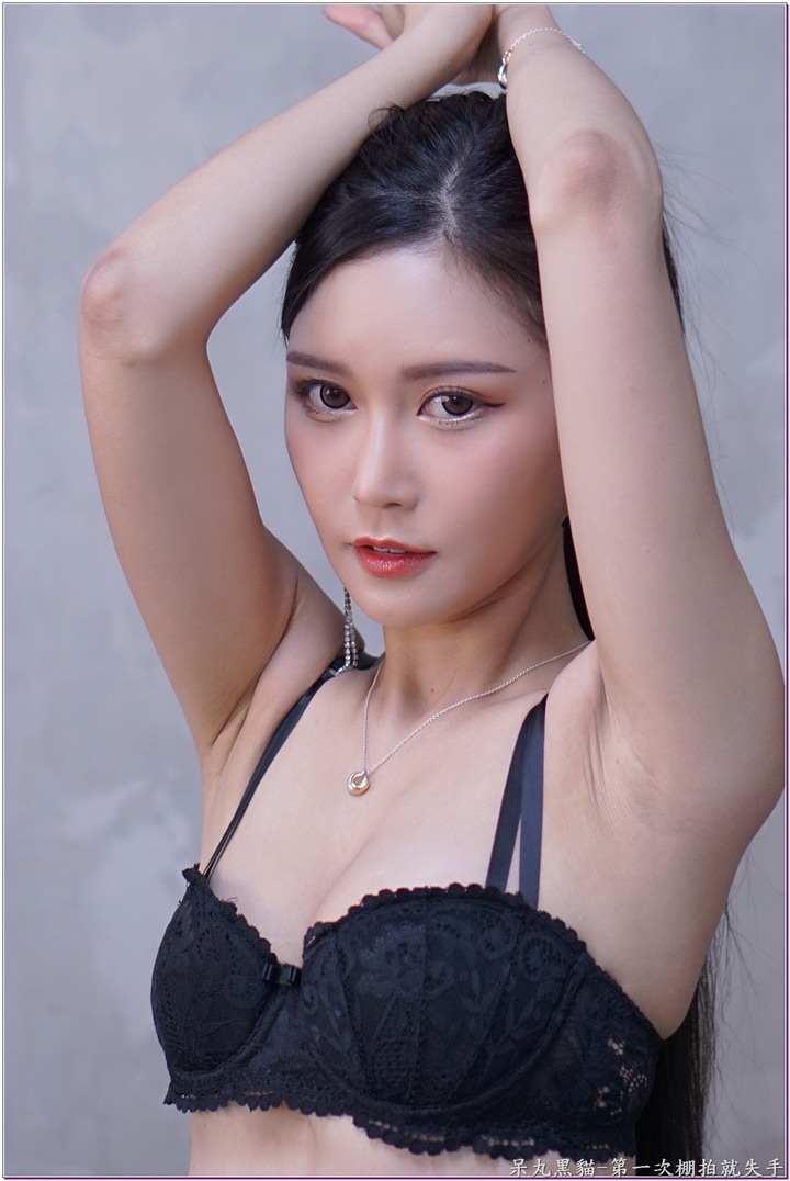 第一次棚拍就失手 ~ 初次才是最美 許玲玲