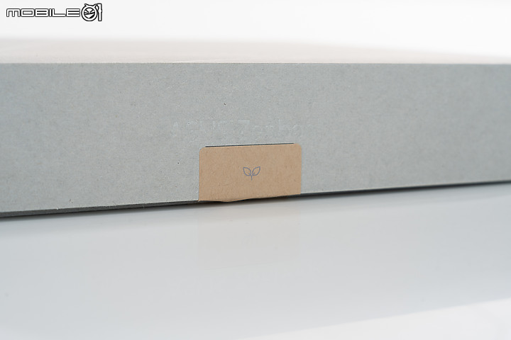 ASUS Zenbook S 13 OLED（UX5304） 測試報告｜超越極致輕薄的美學筆電