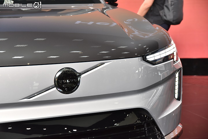 【2023上海車展】Volvo EX90 Excellence 四人座旗艦登場,瞄準中國市場搶先上市!
