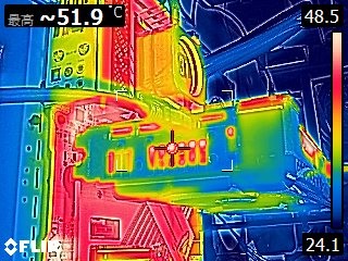 點我看大圖 ASUS GeForce RTX 4070 Dual 顯示卡開箱實測 散熱造型雙重升級的效能小巨人