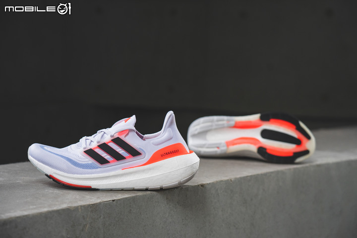 adidas UltraBOOST Light 跑鞋評測報告|邁向下個10年,這塊BOOST變輕了!