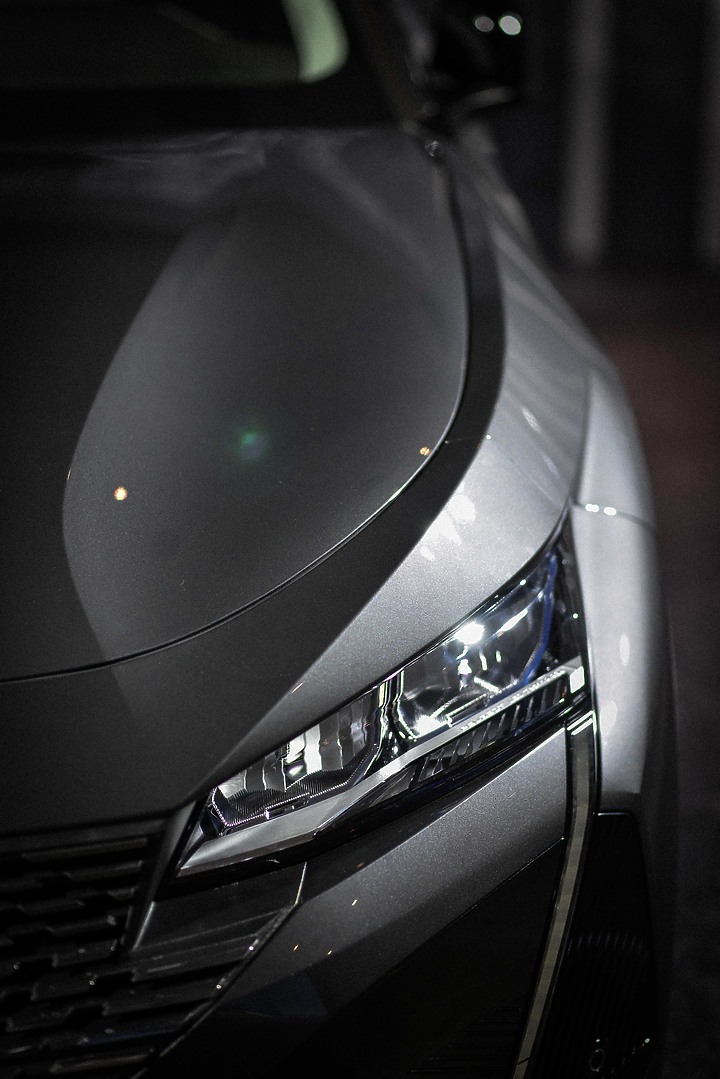 【老機新拍】用2014的D750+85.8G拍2023的跨界新車Peugeot 408會是什麼樣子?