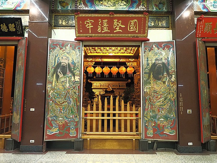 關山夕照、看海美術館、旭海大草原、車城福安宮,外掛林邊食午日式串燒 — 山海美景大集合 — 恆春半島歷史場景之旅(三)