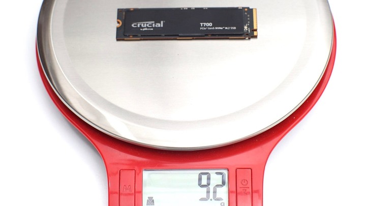 搶先體驗單條 12GB/s 的怪物，Micron Crucial T700 2TB，PCIe Gen5 x4 SSD