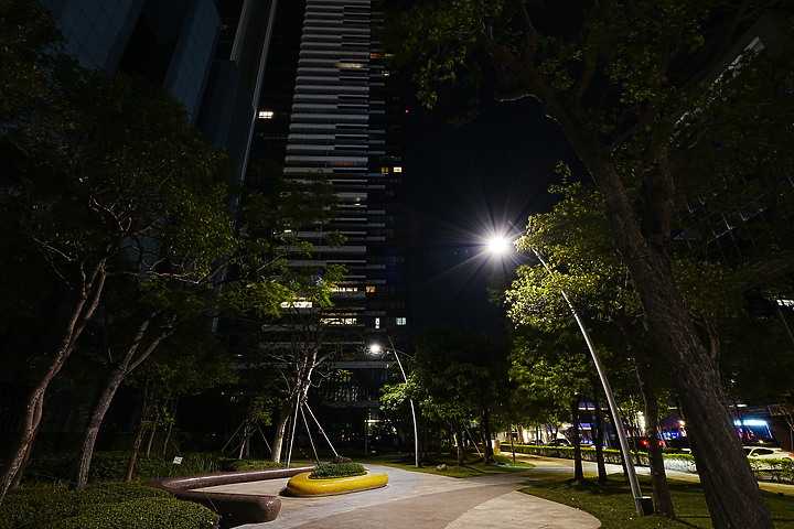 Sigma 17mm f/4 DG DN Contemporary 評測報告｜攝錄通吃 全能超廣角報到！