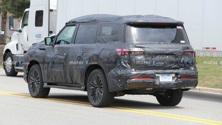 他國事務INFINITI QX80 大改款 間諜照