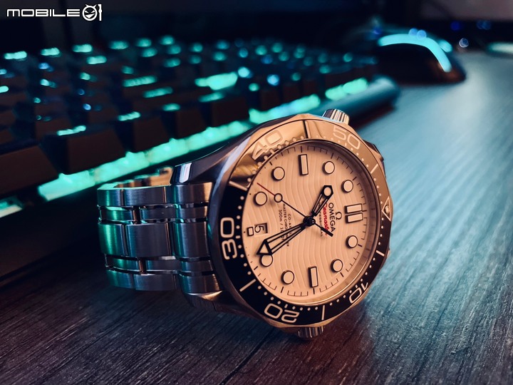 「分享」Omega seamaster 300 diver -白面鋼帶