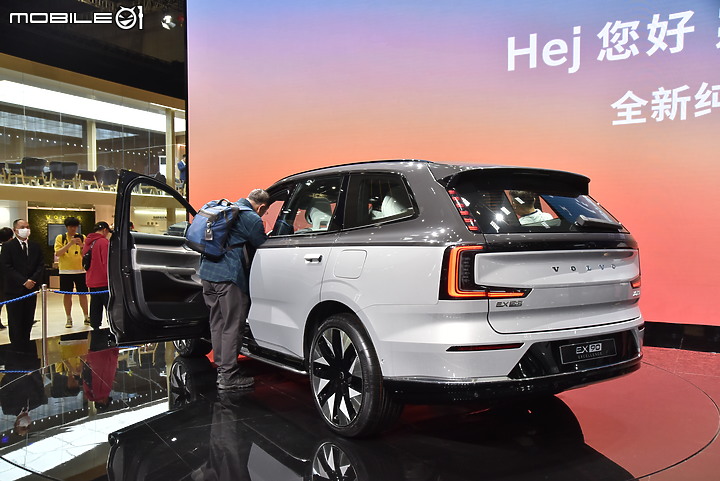 【2023上海車展】Volvo EX90 Excellence 四人座旗艦登場,瞄準中國市場搶先上市!