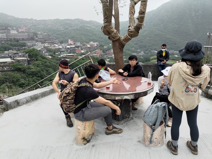 雲霧圍繞的劍龍稜初體驗
