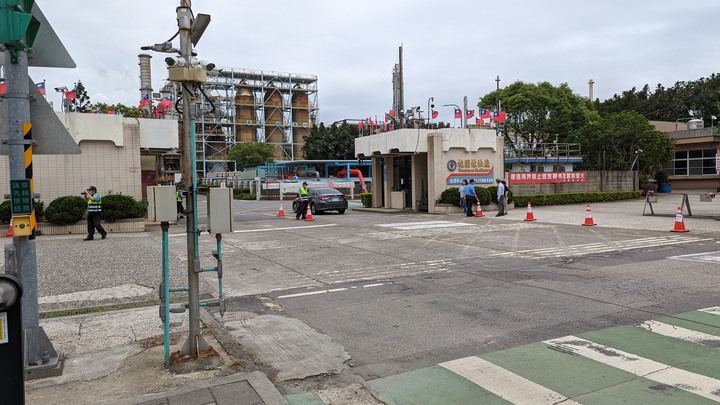 在四月底看五月雪 - 大坑桐花步道 & 桃林鐵路自行車步道一日遊