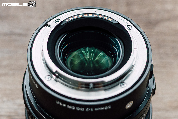 Sigma 50mm f/2 DG DN Contemporary 評測報告｜不讓 Art 專美於前 ‧ I series 力搏上位！
