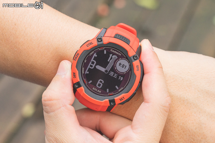Garmin INSTINCT 2X Solar 本我系列錶款開箱｜首度導入LED手電筒、高CP值探險鉅作！
