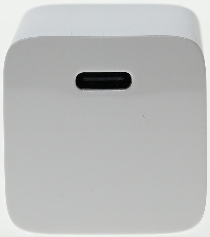 accuwitt高山充33W快速充電器PA-1330-33簡測
