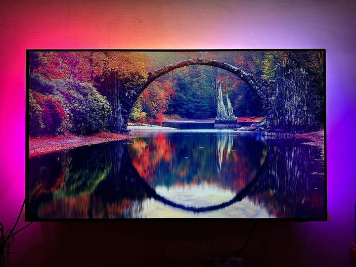 [使用心得］首次購買OLED電視～飛利浦OLED707