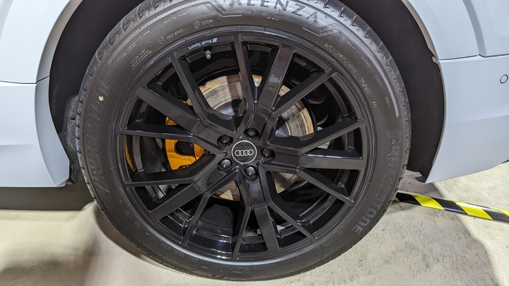 雙重感受一次滿足 - Audi Q系列暨 e-tron 越野駕馭體驗營