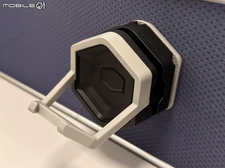 酷碼之寶 Cooler Master GEM 磁吸式電競支撐架