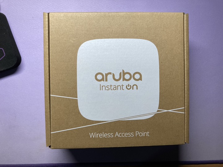 Aruba Instant On 無線基地台AP12 不專業開箱
