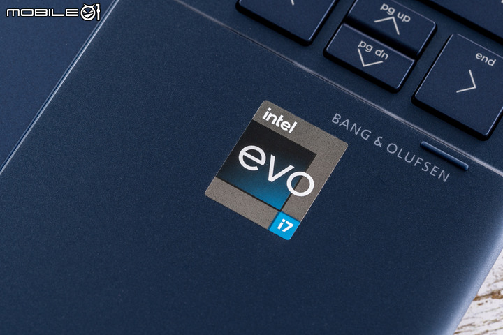 Intel 第 13 代 Evo 平台實機體驗 新增手機整合功能搭配長續航力的行動工作夥伴
