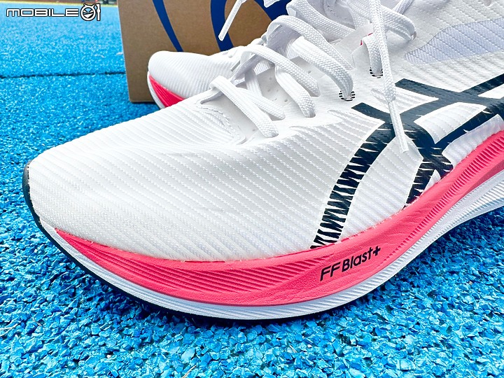 點我看大圖 【開箱】強力進化 ASICS MAGIC SPEED 3 實測分享