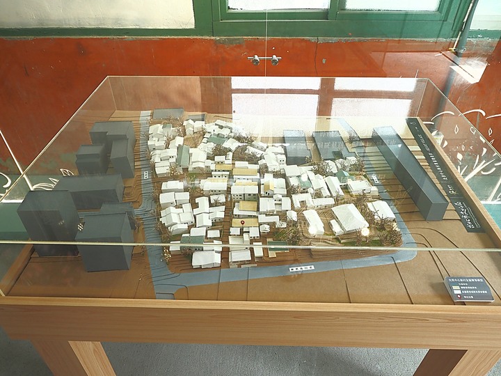 北投 中心新村與舊雙溪河步道 — 全臺唯一溫泉軍醫系統眷村，附掛市區內大片青翠稻田