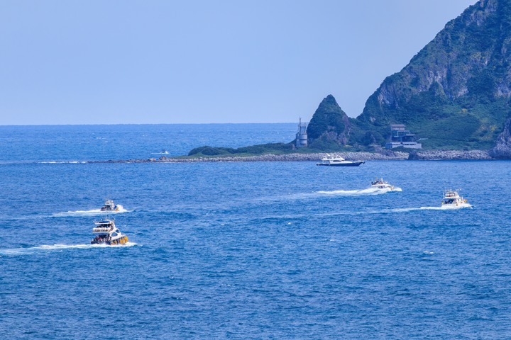 Canon R10、R50 照片分享樓