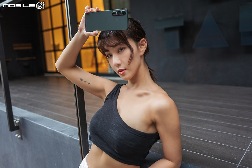 Sony Xperia 1 V初步體驗|變化存同求異、不走大底更有α味!